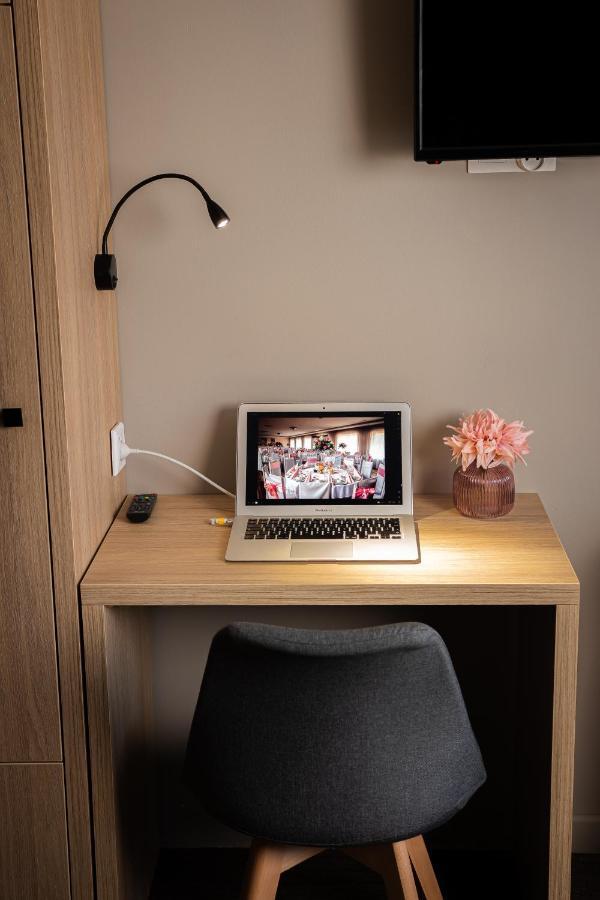 Hotel Best Inn บิดกอชซ์ ภายนอก รูปภาพ